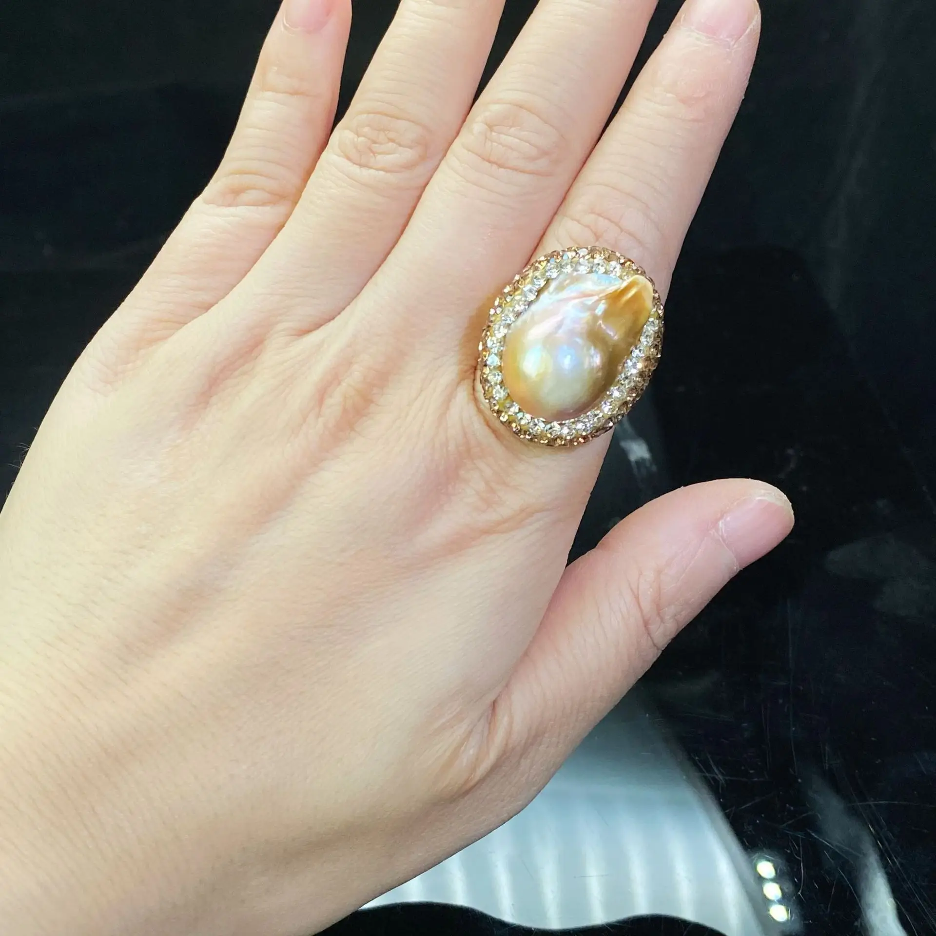Freshwater Pearl Bus Index Finger Ring Meson Opening Copper Plated 18K — feature 8