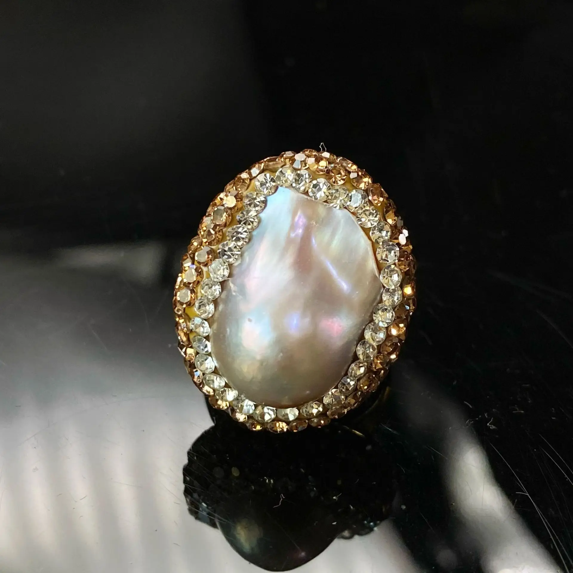 Freshwater Pearl Bus Index Finger Ring Meson Opening Copper Plated 18K — feature 9