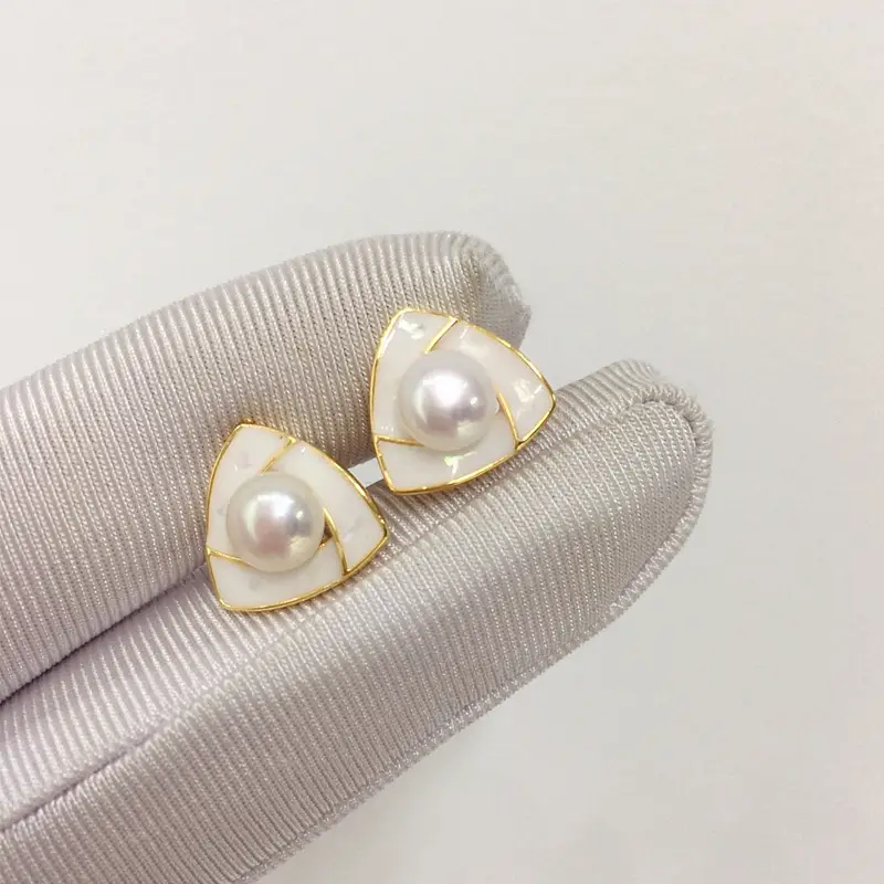 S925 Pearl Broken Shell Earrings Women Elegant 2023