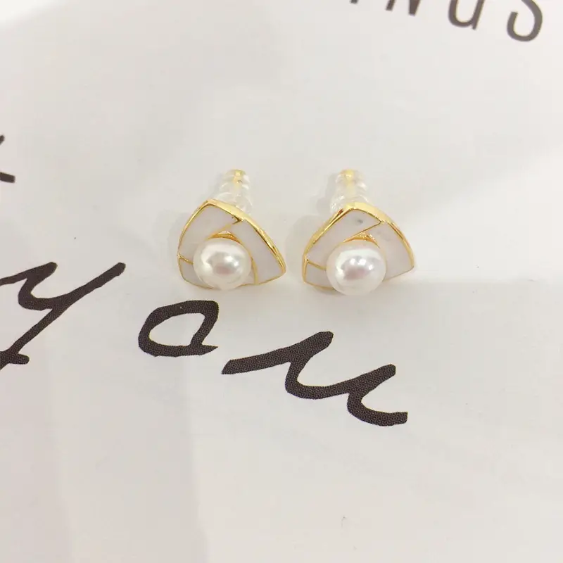 S925 Pearl Broken Shell Earrings Women Elegant 2023 — feature 7