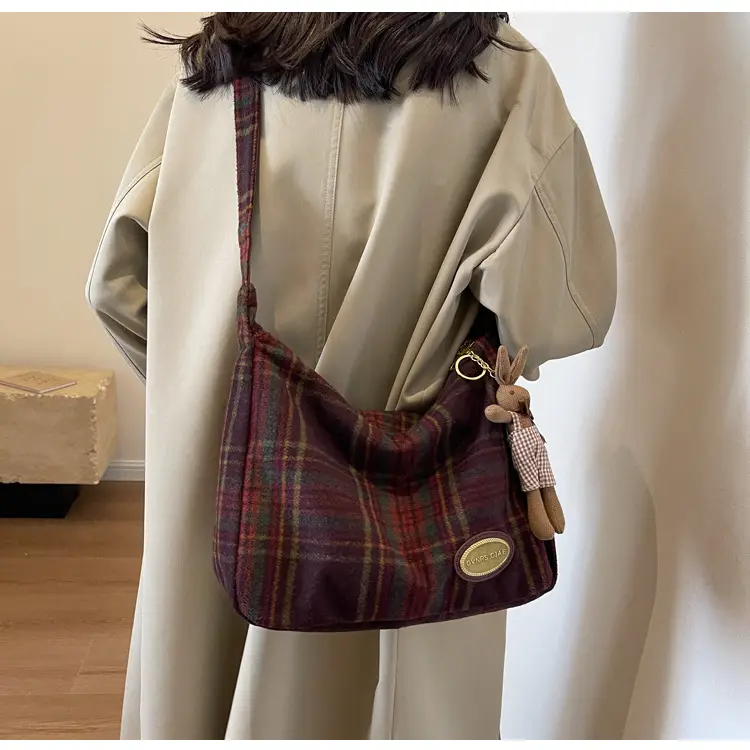 Women Plaid Wool Shoulder Bag Autumn Winter Niche Fashion — feature 11