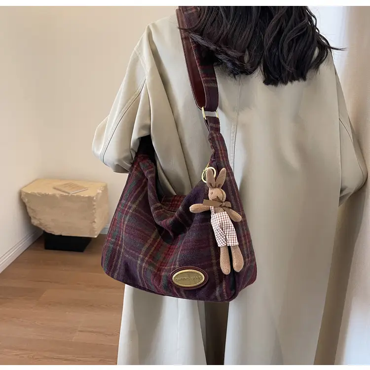 Women Plaid Wool Shoulder Bag Autumn Winter Niche Fashion — feature 15