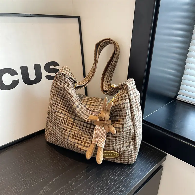 Women Plaid Wool Shoulder Bag Autumn Winter Niche Fashion - Image 6