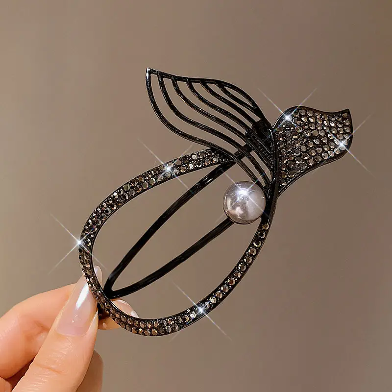 High-End Butterfly Hairpin with Rhinestone & Frog Buckle