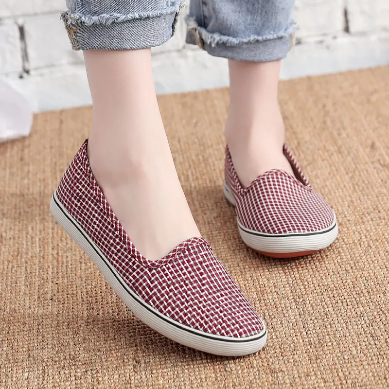 26 Styles of Spring Cloth Shoes for Elderly Women with Rubber Soles, Single Shoes for Middle-Aged and Elderly Mothers, Old Beijing Canvas Shoes with Non-Slip Soft Soles - Image 7