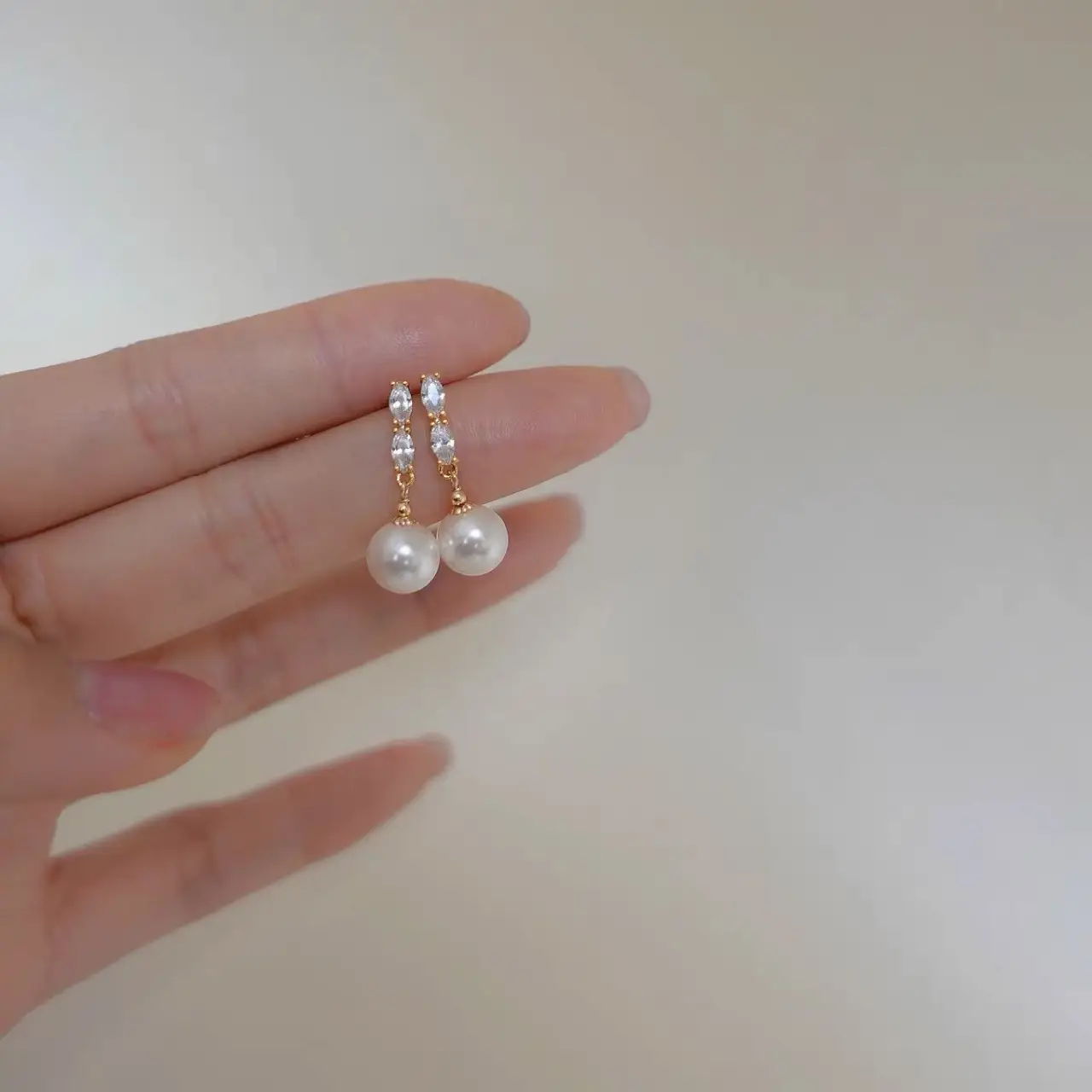 925 Silver Pearl Earrings Daily Wear - Image 2