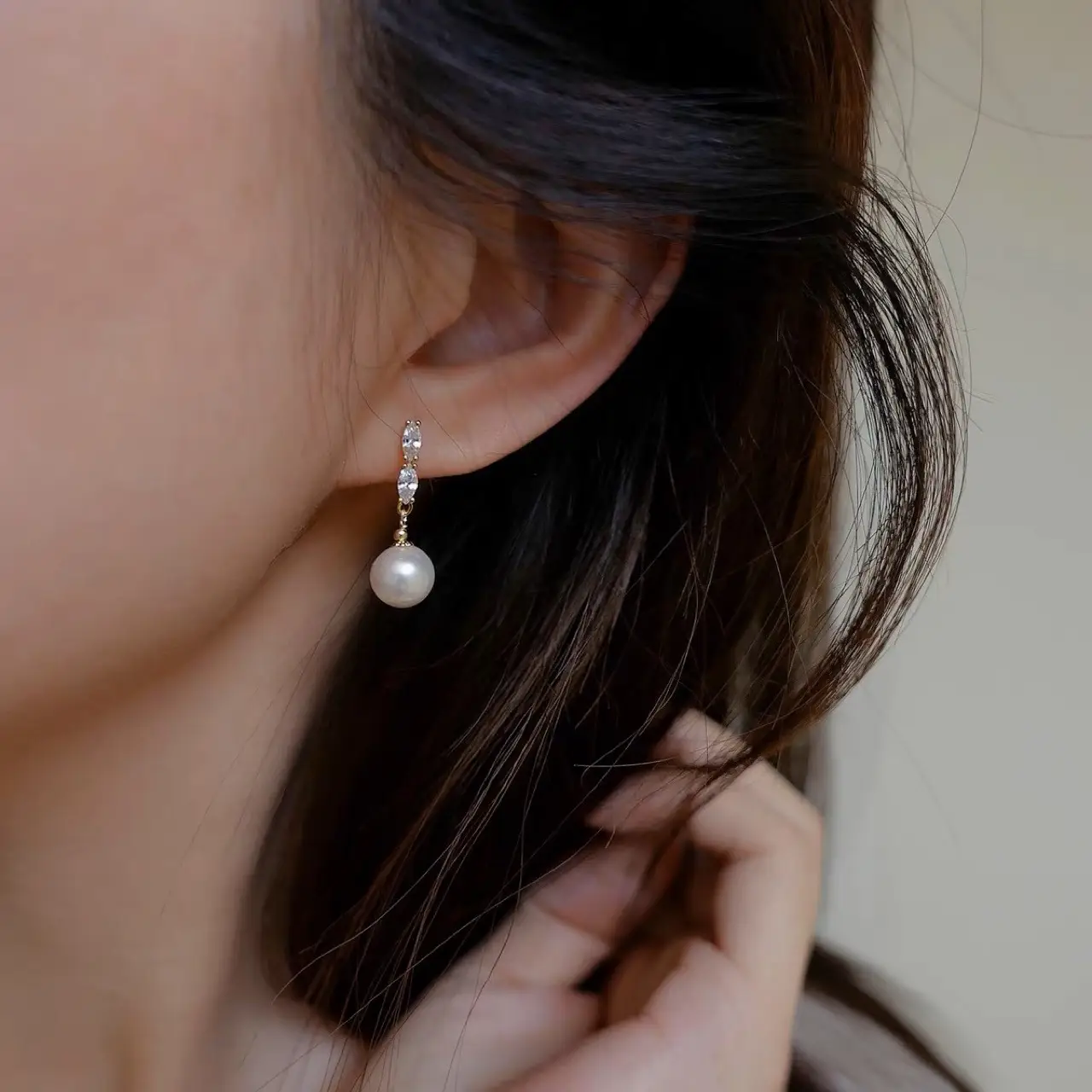 925 Silver Pearl Earrings Daily Wear - Image 4