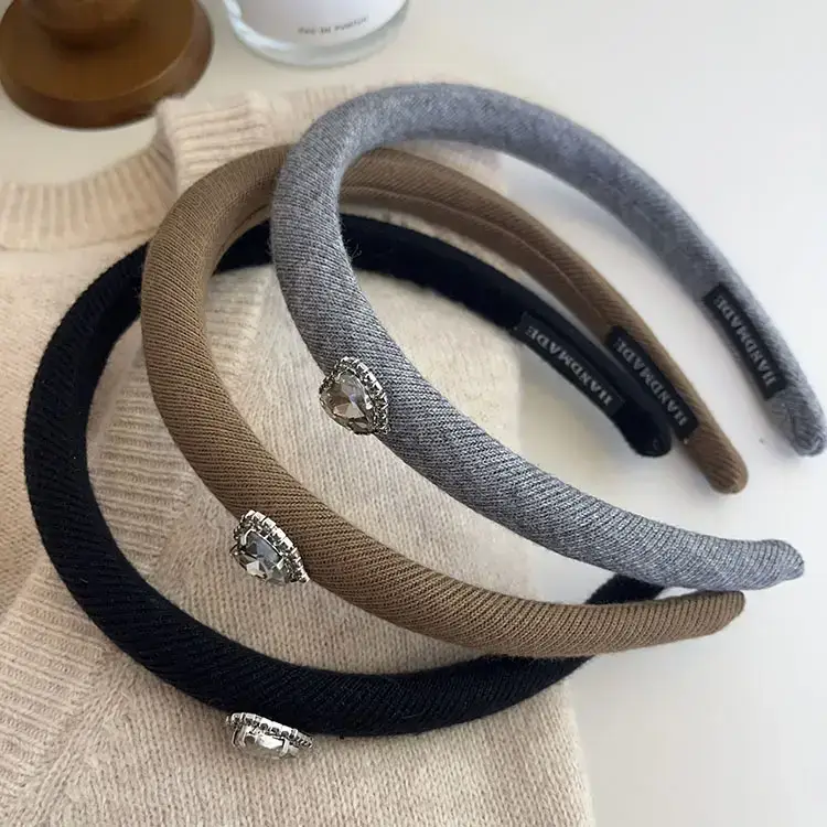 Autumn Winter Wool Crystal Skull Top Headbands - Image 5