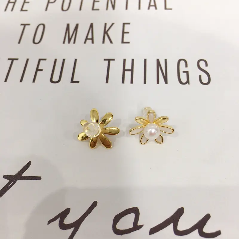 18K Gold Pearl Earrings for Women — feature 8