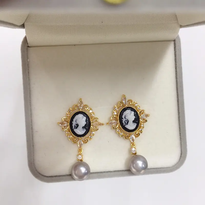 Zhuji Pearl Earrings 18K Gold Women Elegant Design — feature 6