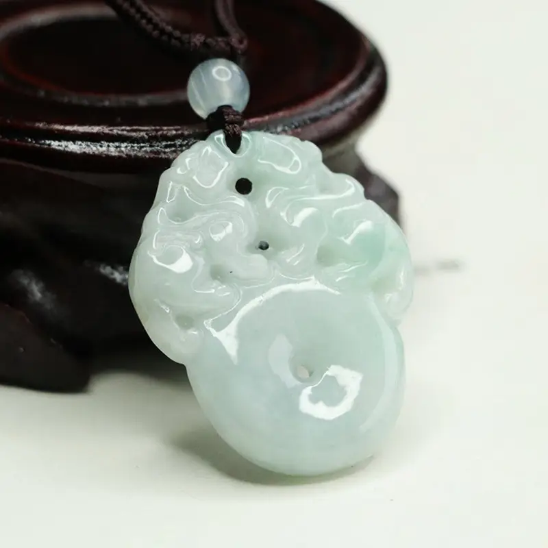 Aiyu Natural Jade Safety Buckle Ornament — feature 11