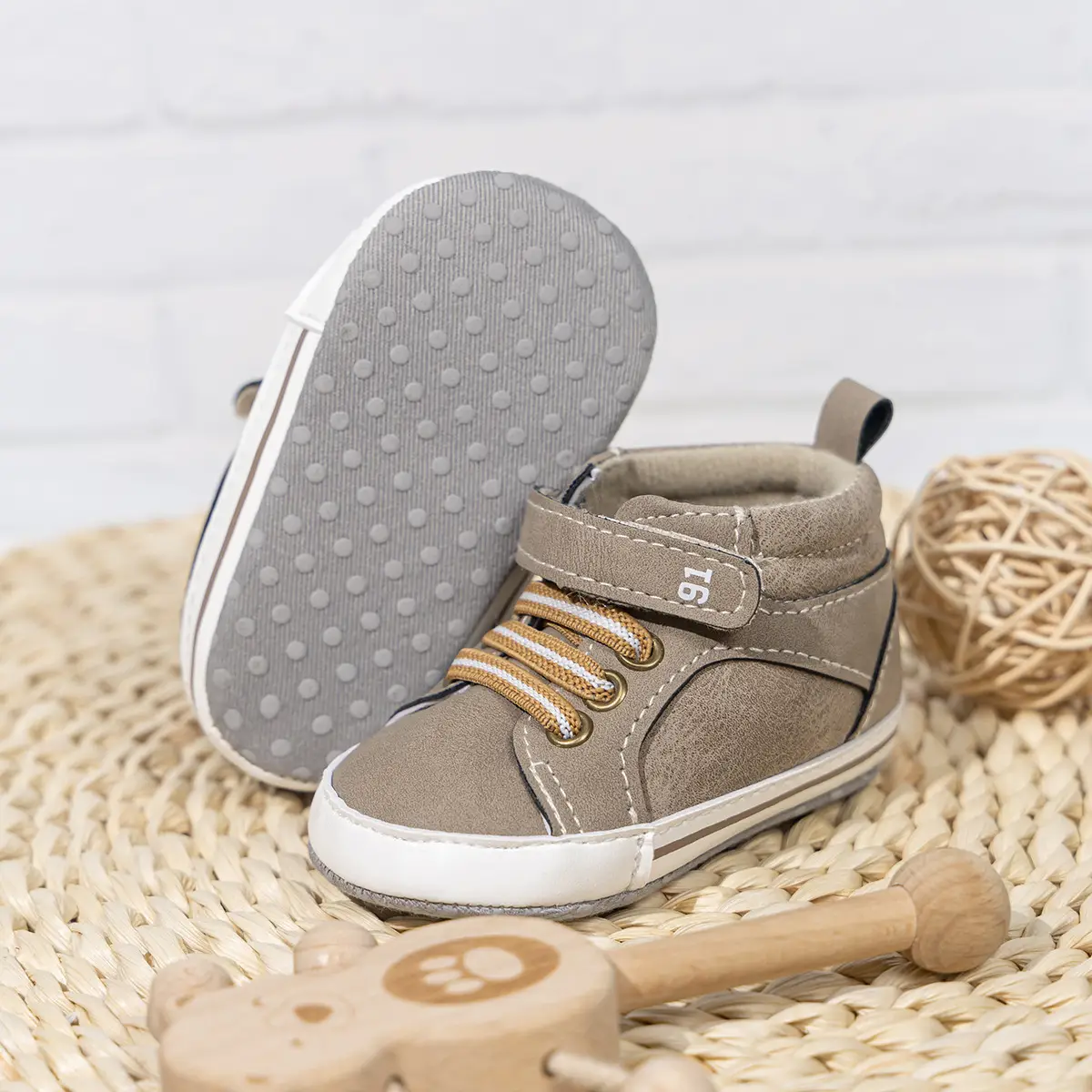 White PU Strap High-Top Baby Shoes for Toddlers — feature 23