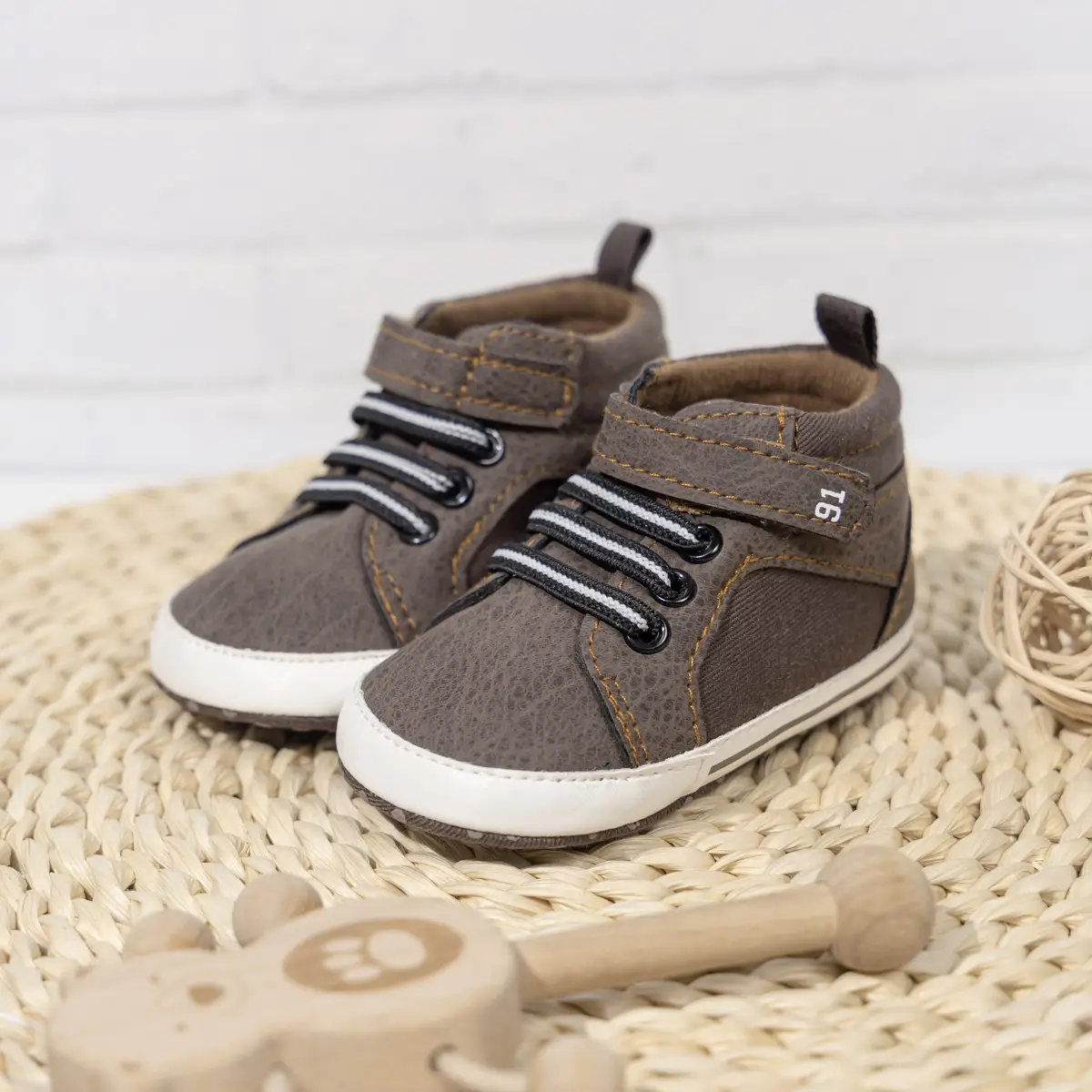 White PU Strap High-Top Baby Shoes for Toddlers — feature 26