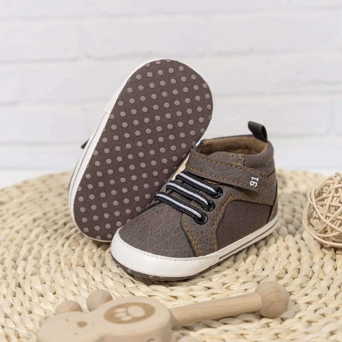 White PU Strap High-Top Baby Shoes for Toddlers — feature 28