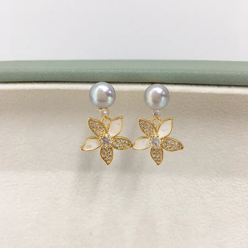 Zhuji Pearl Butterfly Earrings for Women 18K Gold - Image 3