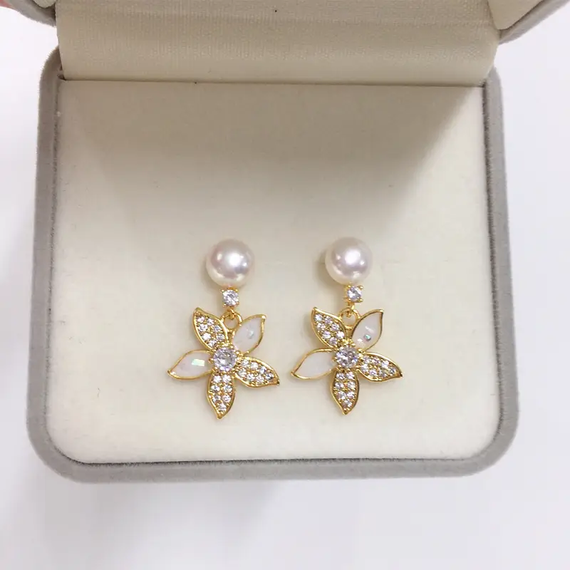 Zhuji Pearl Butterfly Earrings for Women 18K Gold — feature 10