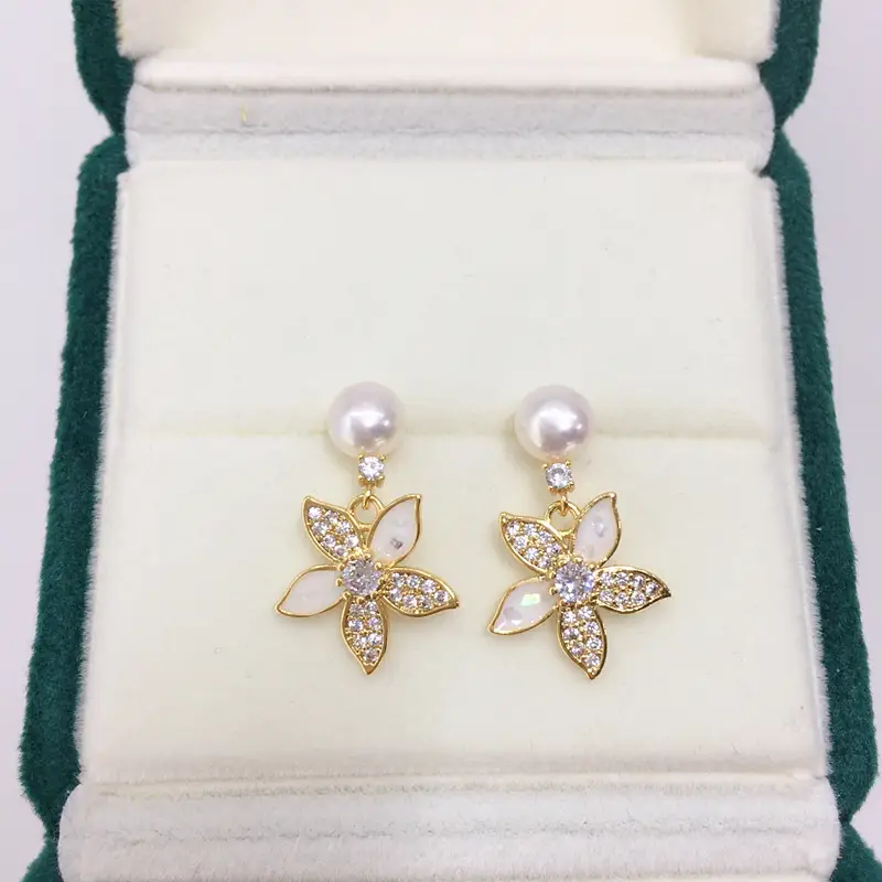 Zhuji Pearl Butterfly Earrings for Women 18K Gold — feature 5