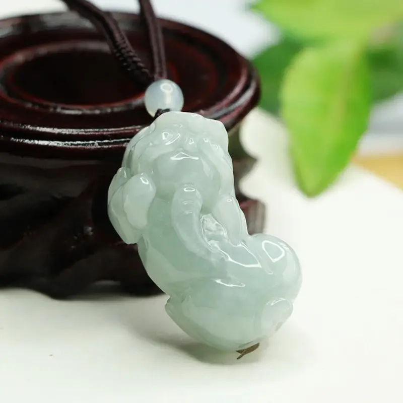 Ayu Natural Jade Pixiu Necklace for Men Women Wholesale — feature 11