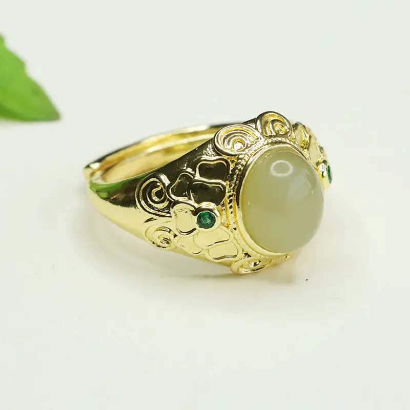 Vintage Gold Jade Ring with Green Gemstones - Image 3