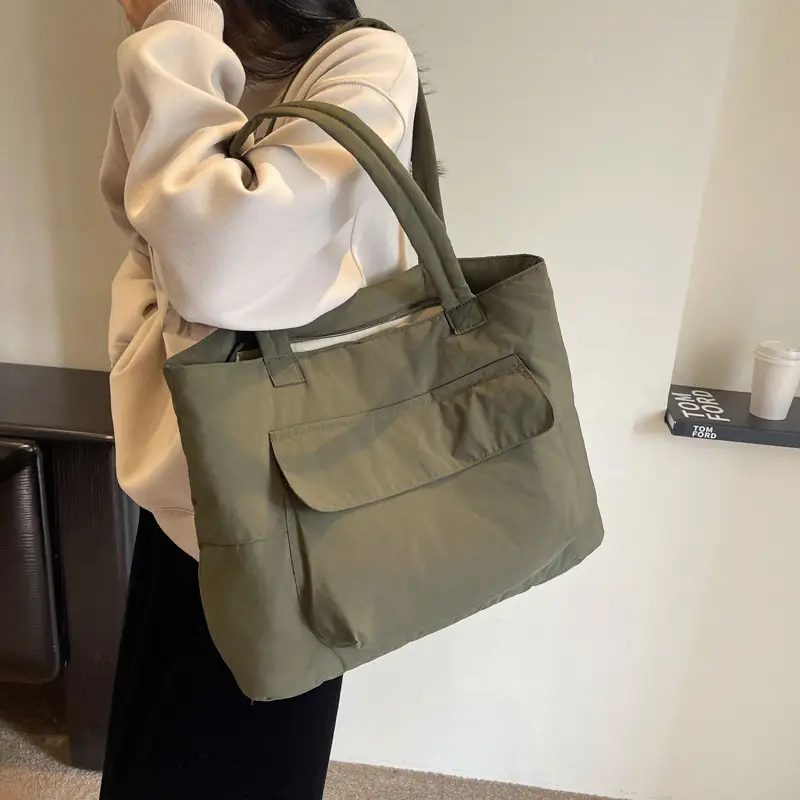 Lightweight Large Capacity Shoulder Bag for Women - Image 8