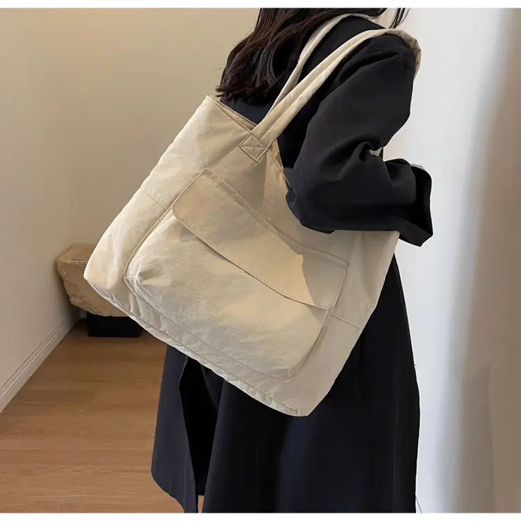 Lightweight Large Capacity Shoulder Bag for Women — feature 20