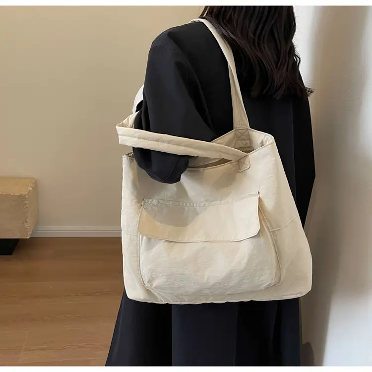Lightweight Large Capacity Shoulder Bag for Women — feature 21