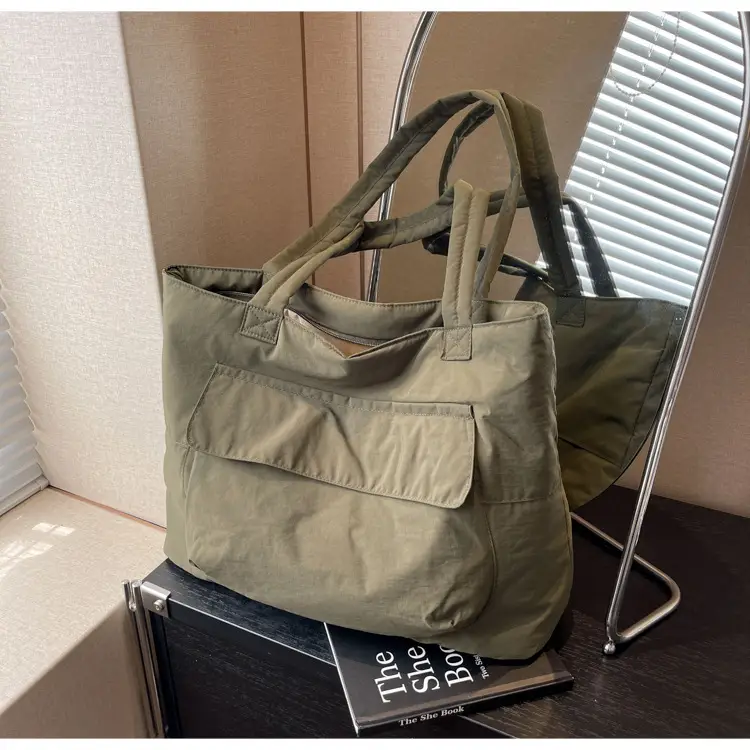 Lightweight Large Capacity Shoulder Bag for Women — feature 34