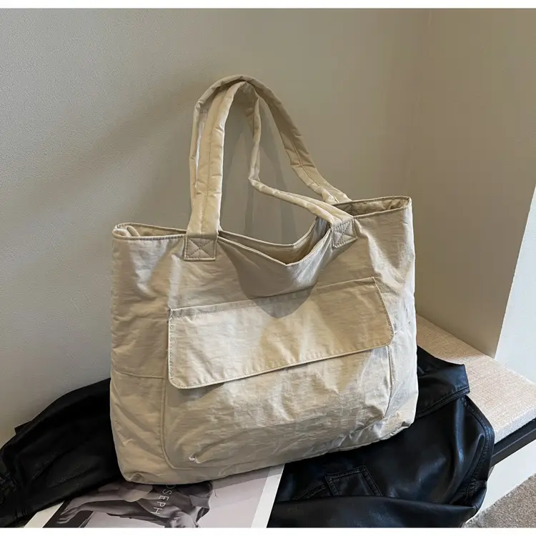 Lightweight Large Capacity Shoulder Bag for Women — feature 37