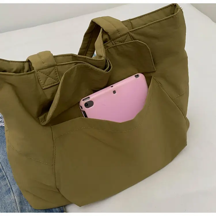 Lightweight Large Capacity Shoulder Bag for Women — feature 44