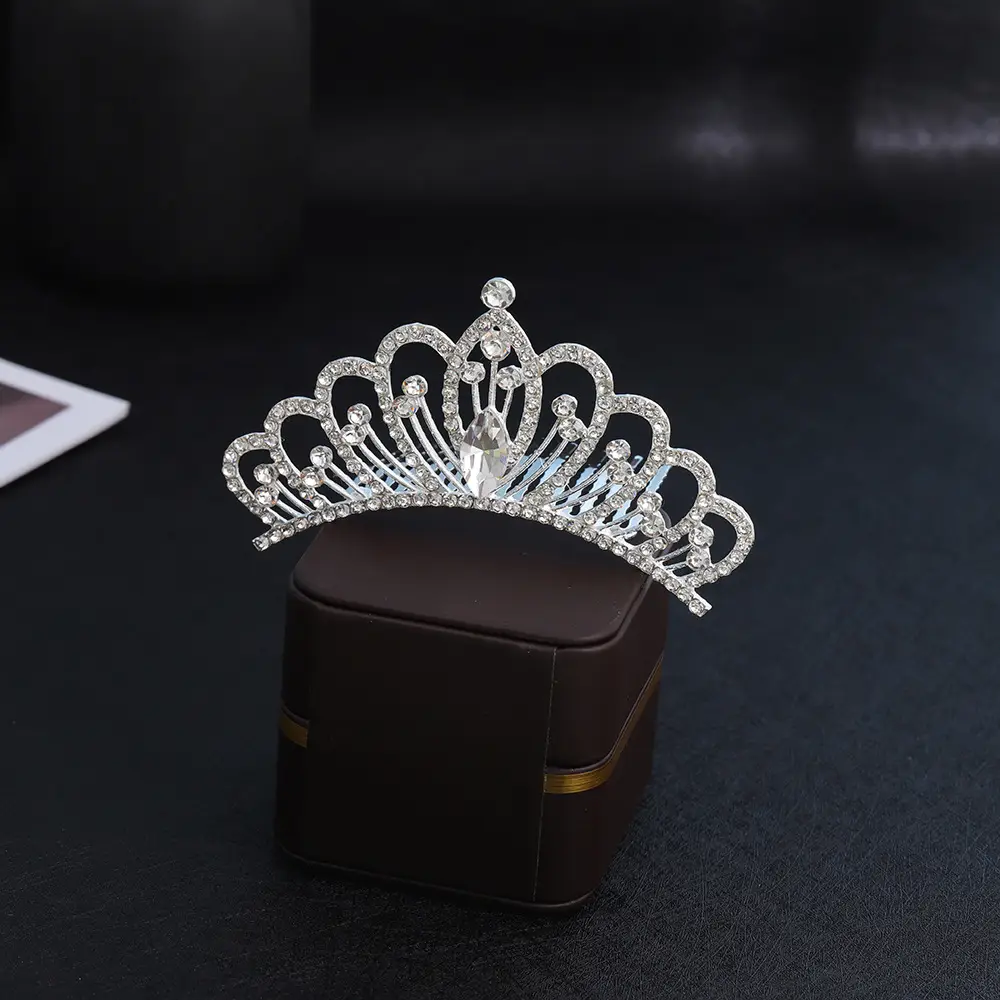 Rhinestone Princess Crown Hair Accessory for Girls - Image 4