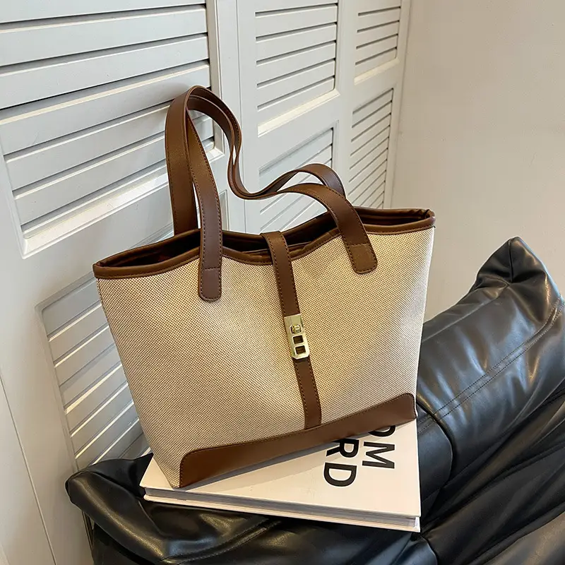 Large Capacity Canvas Shoulder Bag Brown Brown - Image 3