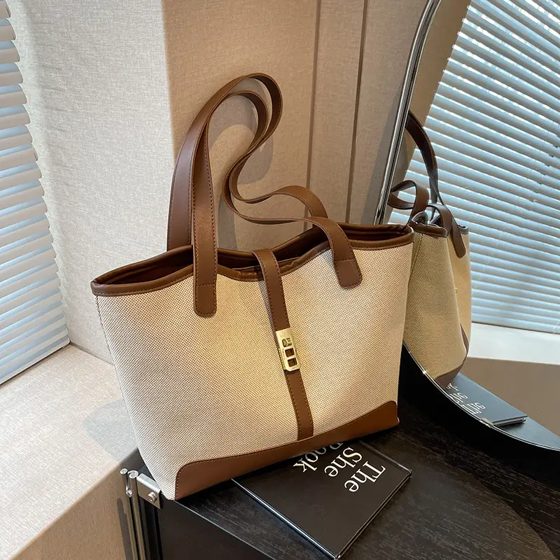 Large Capacity Canvas Shoulder Bag Brown Brown - Image 5