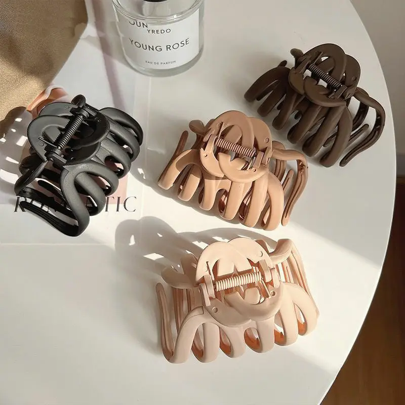 Back-Of-Head Hair Clip for Thick Hair 9cm — feature 1
