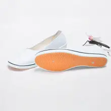 26 Styles of Spring and Autumn Traditional Beijing Cloth Shoes for Women, Middle-Aged and Elderly Mom Shoes, Wear-Resistant Non-Slip Work Shoes with Rubber Soles for Seniors — feature 9