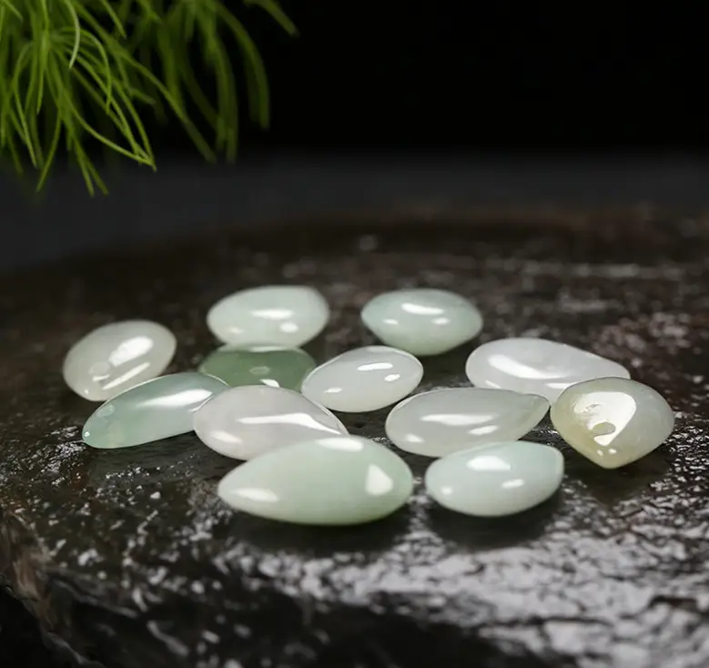 Jade Water Drop Pendant Necklace Bracelet Anklet Set — feature 4