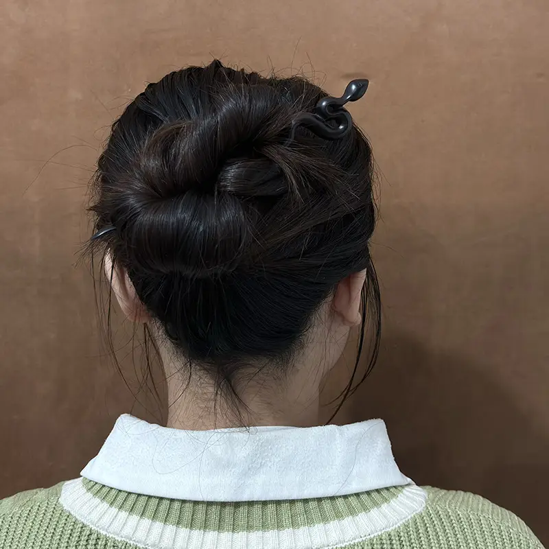 Vintage Ebony Hairpin with Snake Handle — feature 2
