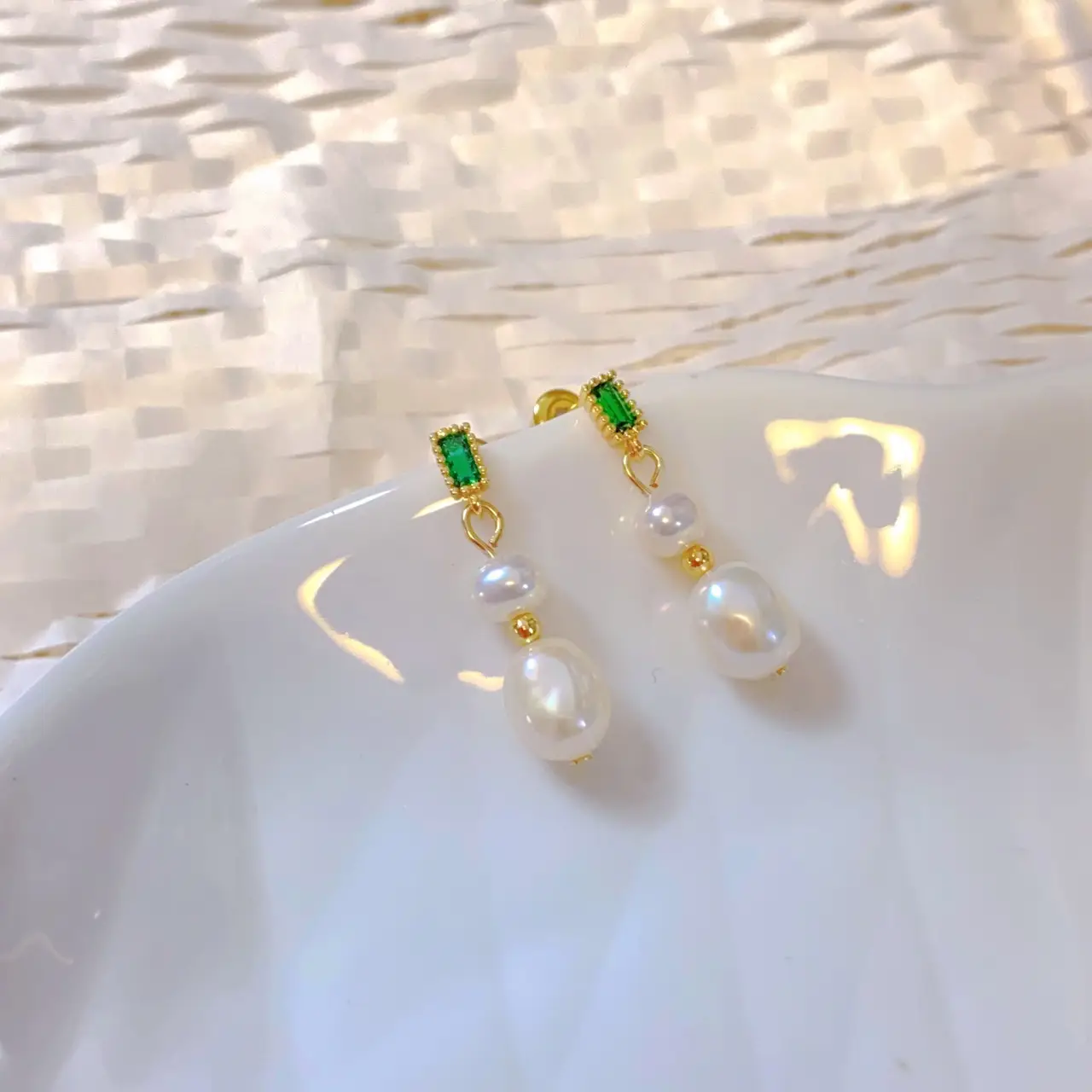 Green Emerald Zircon Pearl Earrings for Women