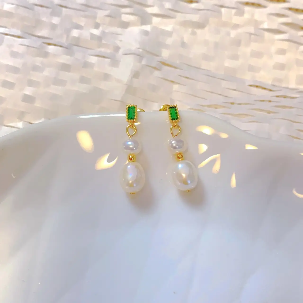 Green Emerald Zircon Pearl Earrings for Women