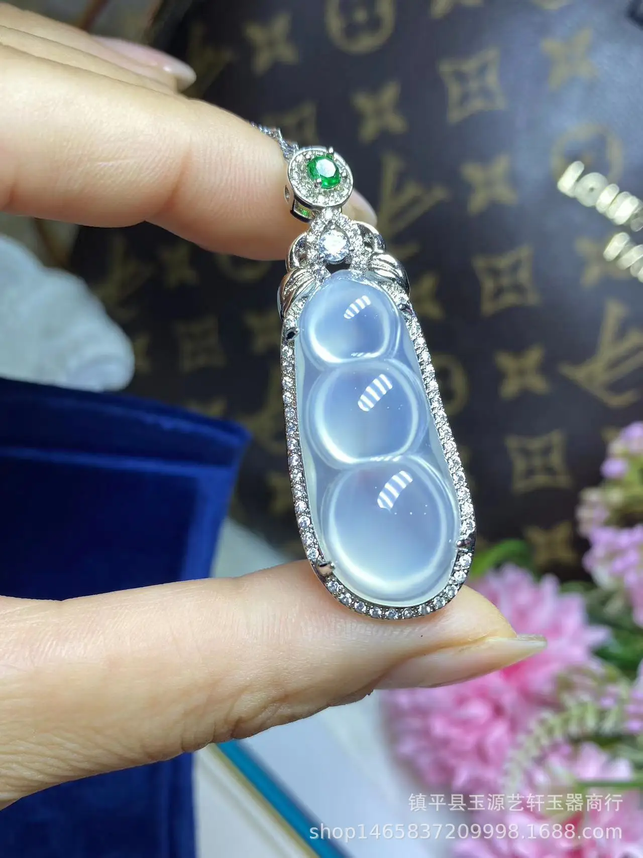 Madagas High Ice White Chalcedony 925 Silver Plated Inlaid Bean Pendant with Agate Buddha Jade Gourd Hanging — feature 18