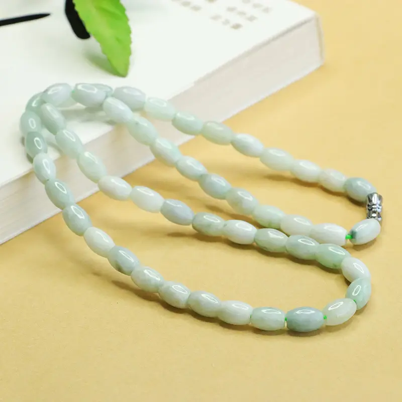 Natural Jade Necklace with Rice-Shaped Beads Green — feature 7