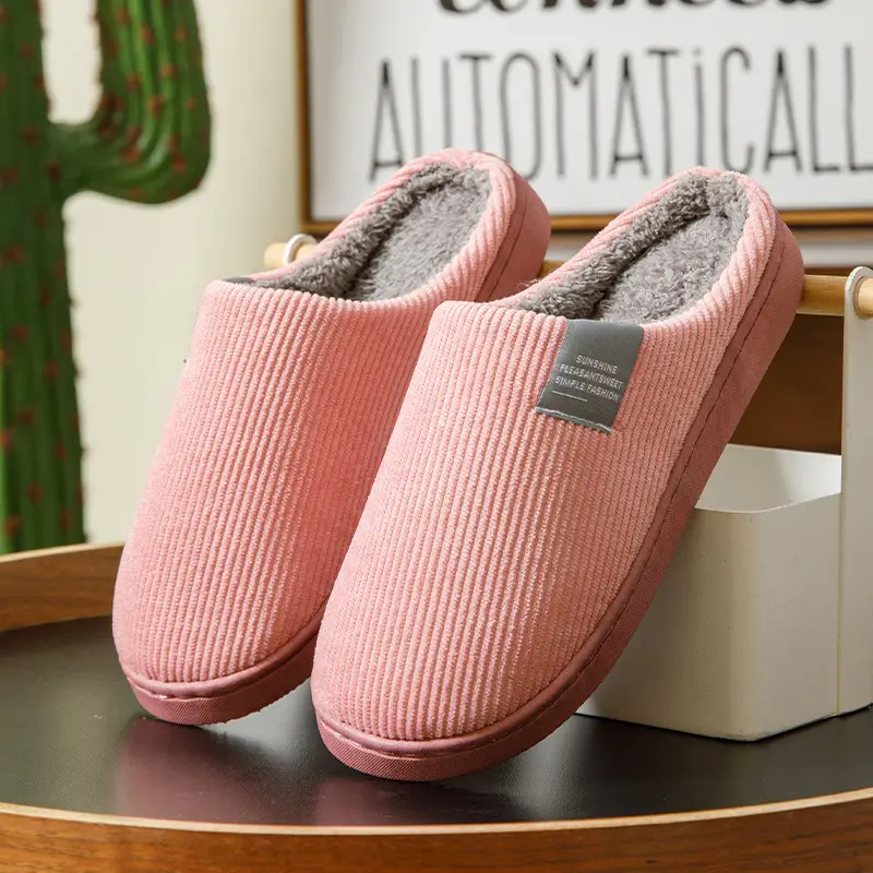 Factory Wholesale Woolen Slippers for Men Women Fleece Lined - Image 5