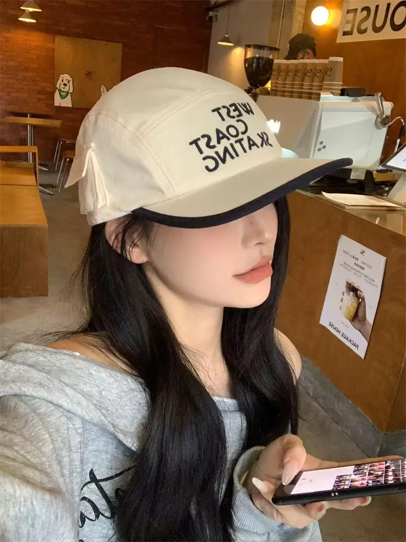 West Coast Skating Cap Women Black Red White — feature 11
