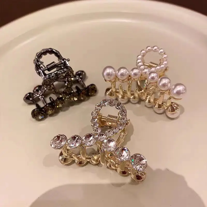 Pearl Hair Clip Small Female Hairpin 4.2x2.6cm - Image 6