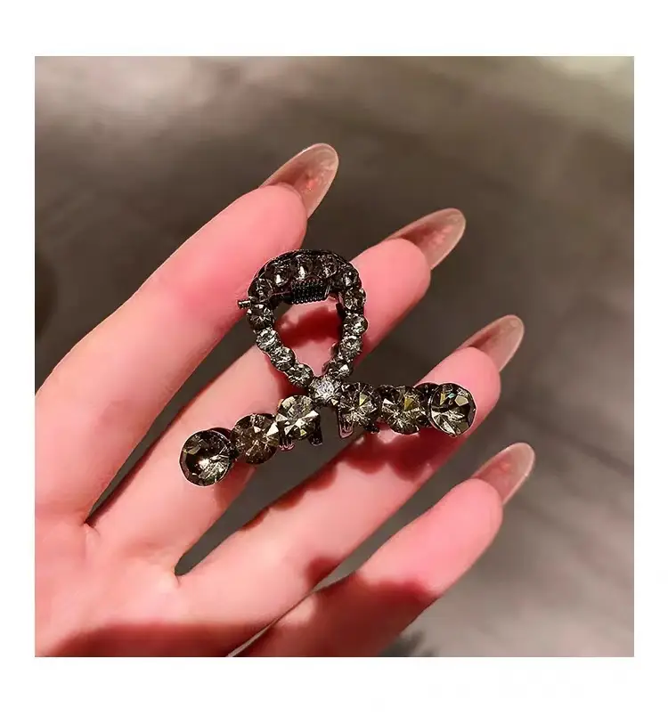Pearl Hair Clip Small Female Hairpin 4.2x2.6cm — feature 24