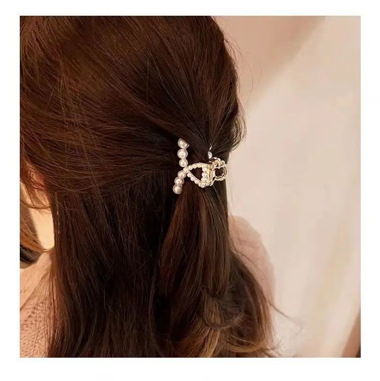 Pearl Hair Clip Small Female Hairpin 4.2x2.6cm — feature 9