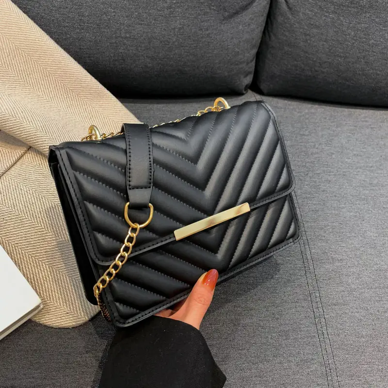 2023 Women's Mint Quilted Shoulder Messenger Bag - Image 10
