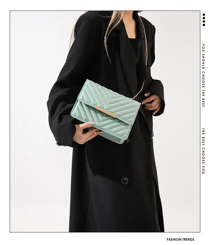 2023 Women's Mint Quilted Shoulder Messenger Bag — feature 1