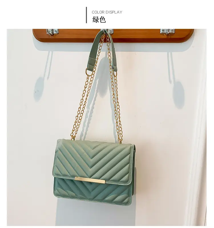 2023 Women's Mint Quilted Shoulder Messenger Bag — feature 14