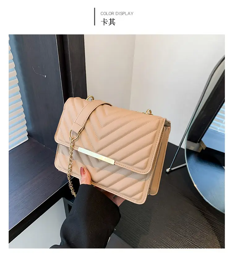 2023 Women's Mint Quilted Shoulder Messenger Bag — feature 18