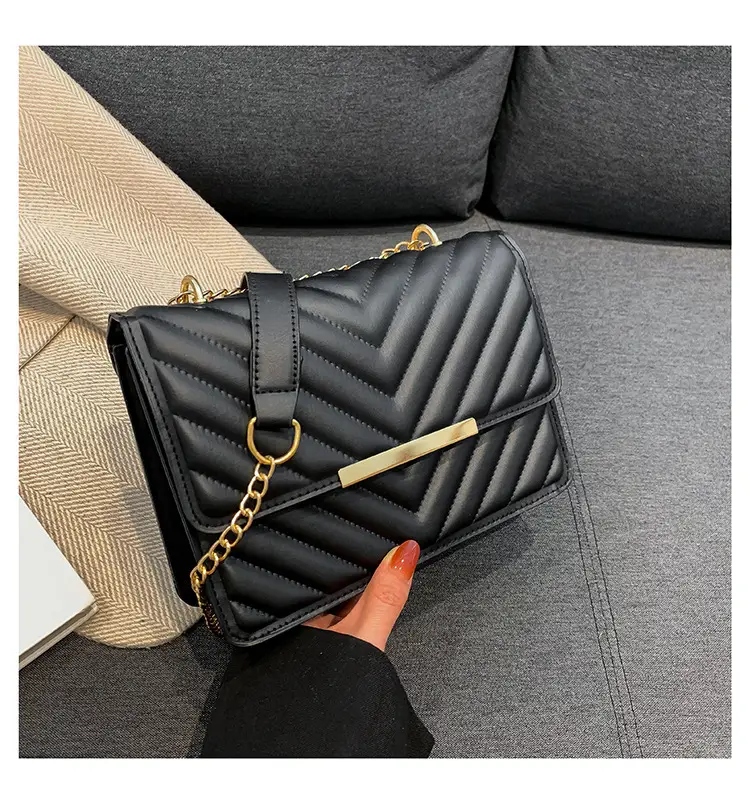 2023 Women's Mint Quilted Shoulder Messenger Bag - Image 4